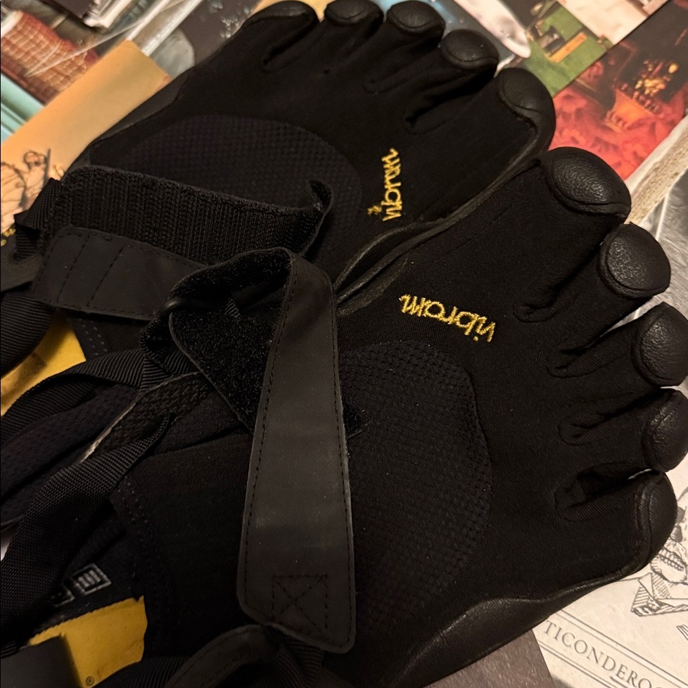 β οΈ πΆοΈ β οΈ β’ ππ» VIBRAM x 5 finger Vibes ππ»β’ πΆοΈ β οΈ πΆοΈ - Picture 10 of 11